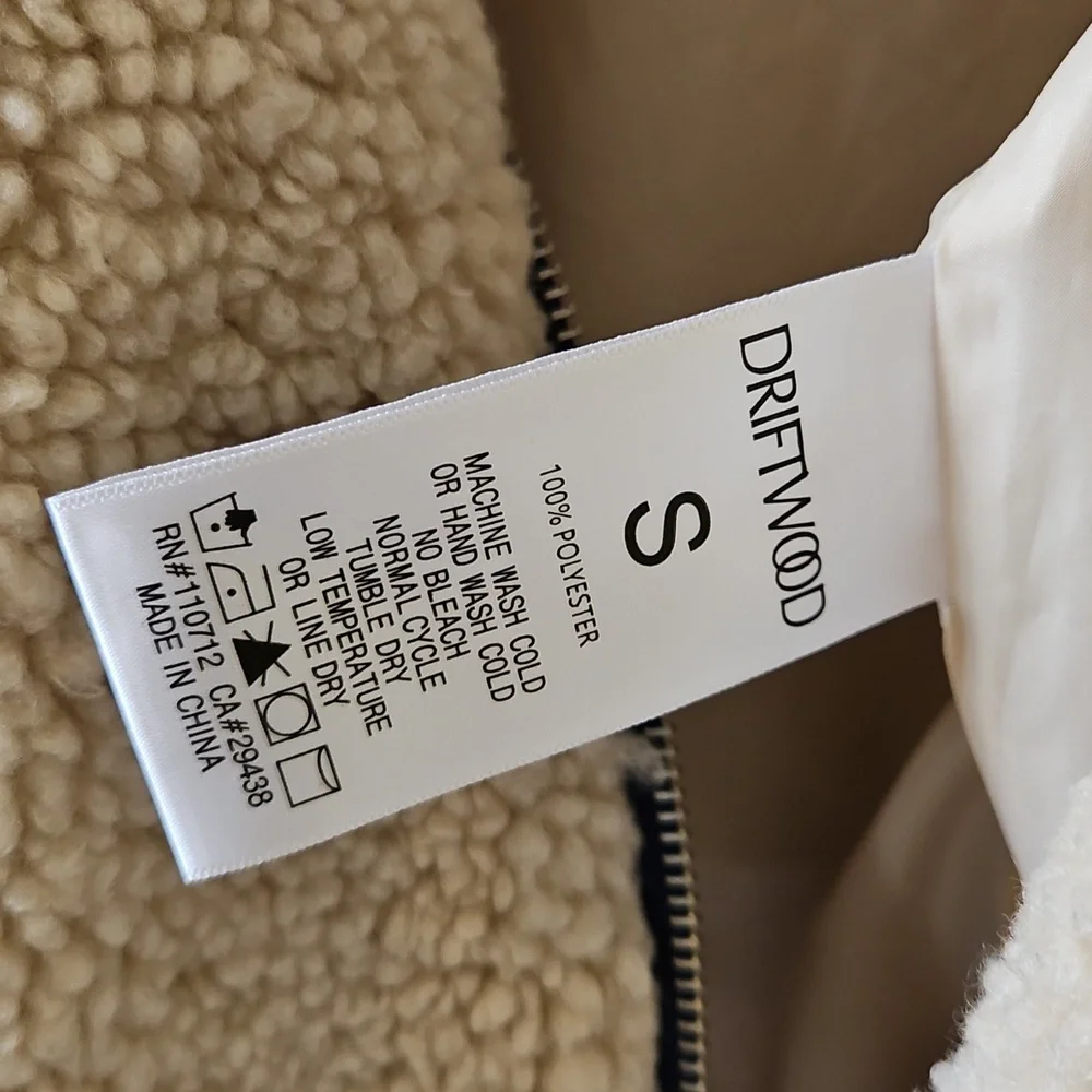 Patchwork Sherpa Jacket - Blue and Cream - Picture 6 of 7